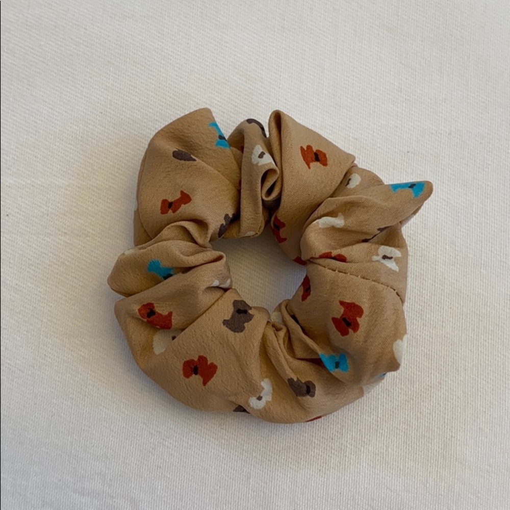 4/$25- NWOB Korean Hair Accessories Dogs Srunchy